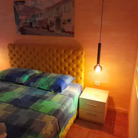 Golden House Apartamento