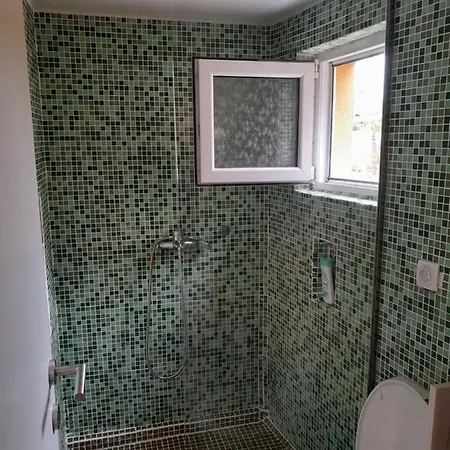 Golden House Apartamento