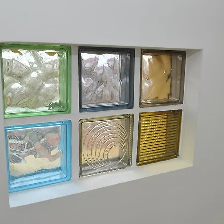 Golden House * Čačak