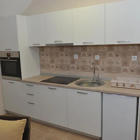 Golden House Apartamento Čačak