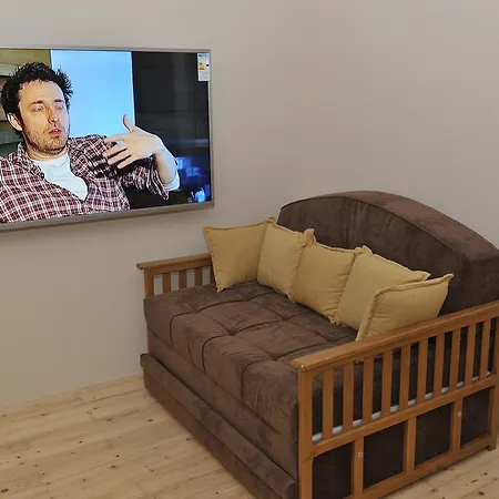 Golden House Apartamento Čačak